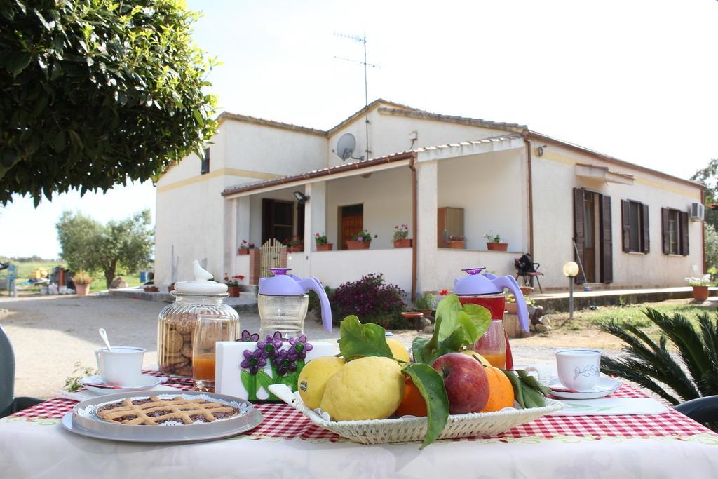 Rita B&B Sea Sun And Nature Santa Maria la Palma Rum bild
