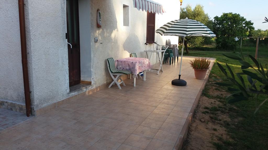 Rita B&B Sea Sun And Nature Santa Maria la Palma Exteriör bild