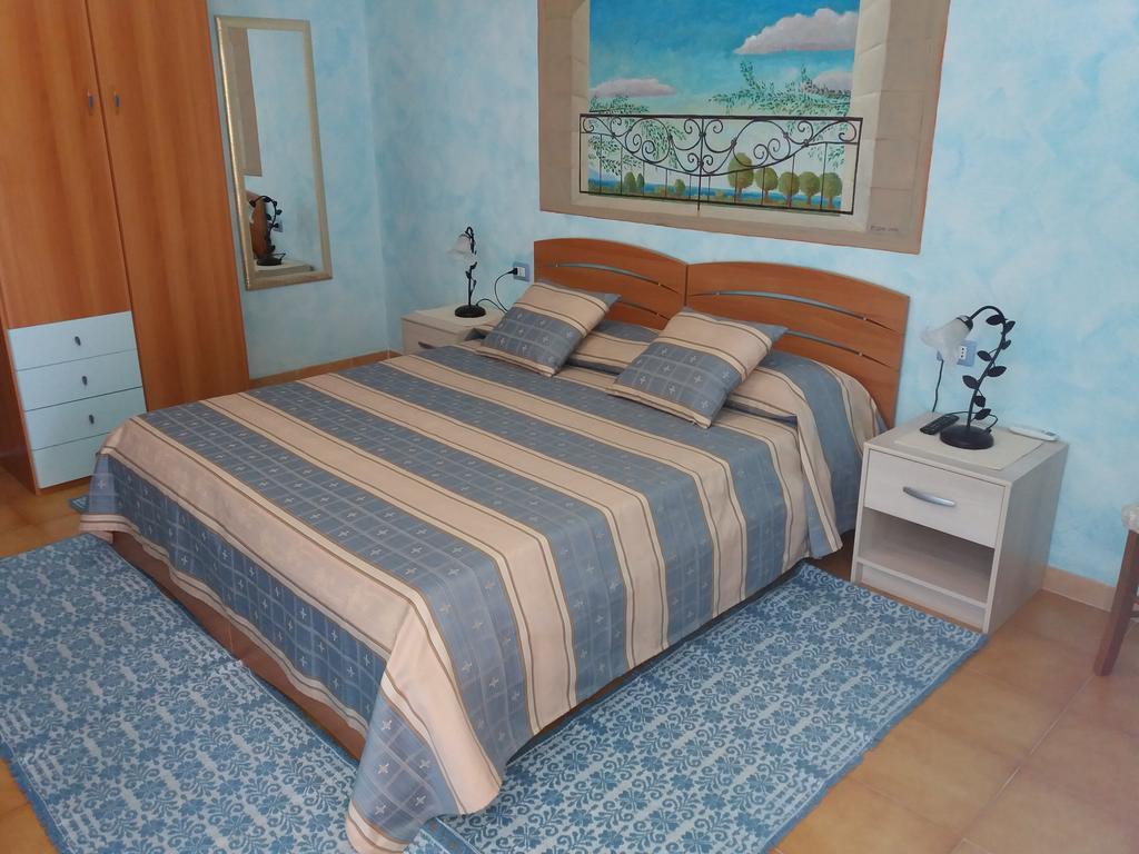Rita B&B Sea Sun And Nature Santa Maria la Palma Exteriör bild